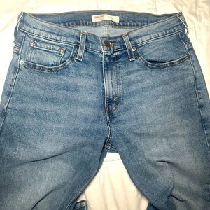 Signature Levi Strauss Blue Jeans Light Denim Loose Fit Straight Leg Size 30X30